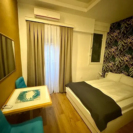 Saraj-bosna Free Public Parking 사라예보