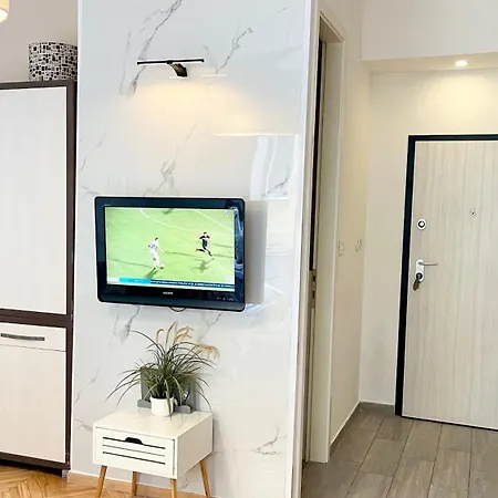 Saraj-bosna Free Public Parking 아파트