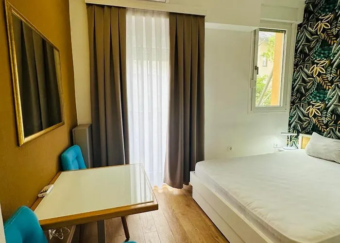 Saraj-bosna Free Public Parking דירה *